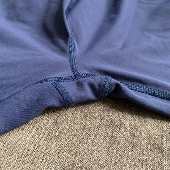 Lululemon High Times Mesh Insert 7/8 Leggings - Picture 8 of 9